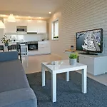 Irs Royal Irs Albatros Apartmán *